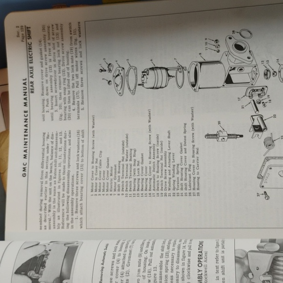 π Vintage Walthers 1992 HO Scale Model Railroad Catalog Book - Picture 14 of 16